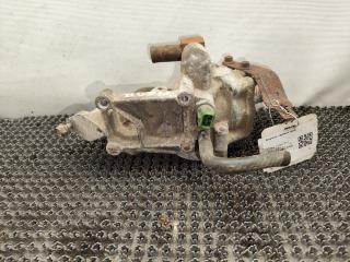 корпус термостата Chery Tiggo (T11) 1 поколение 2011, 1.6 л., бензин, МКПП, черный, внедорожник 5 дв.