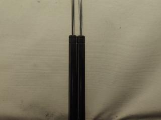 амортизатор крышки багажника (3-5 двери) Mazda 626 3 поколение 1990, 2.0 л., i, бензин, МКПП, хетчбэк 5 дв., передний привод