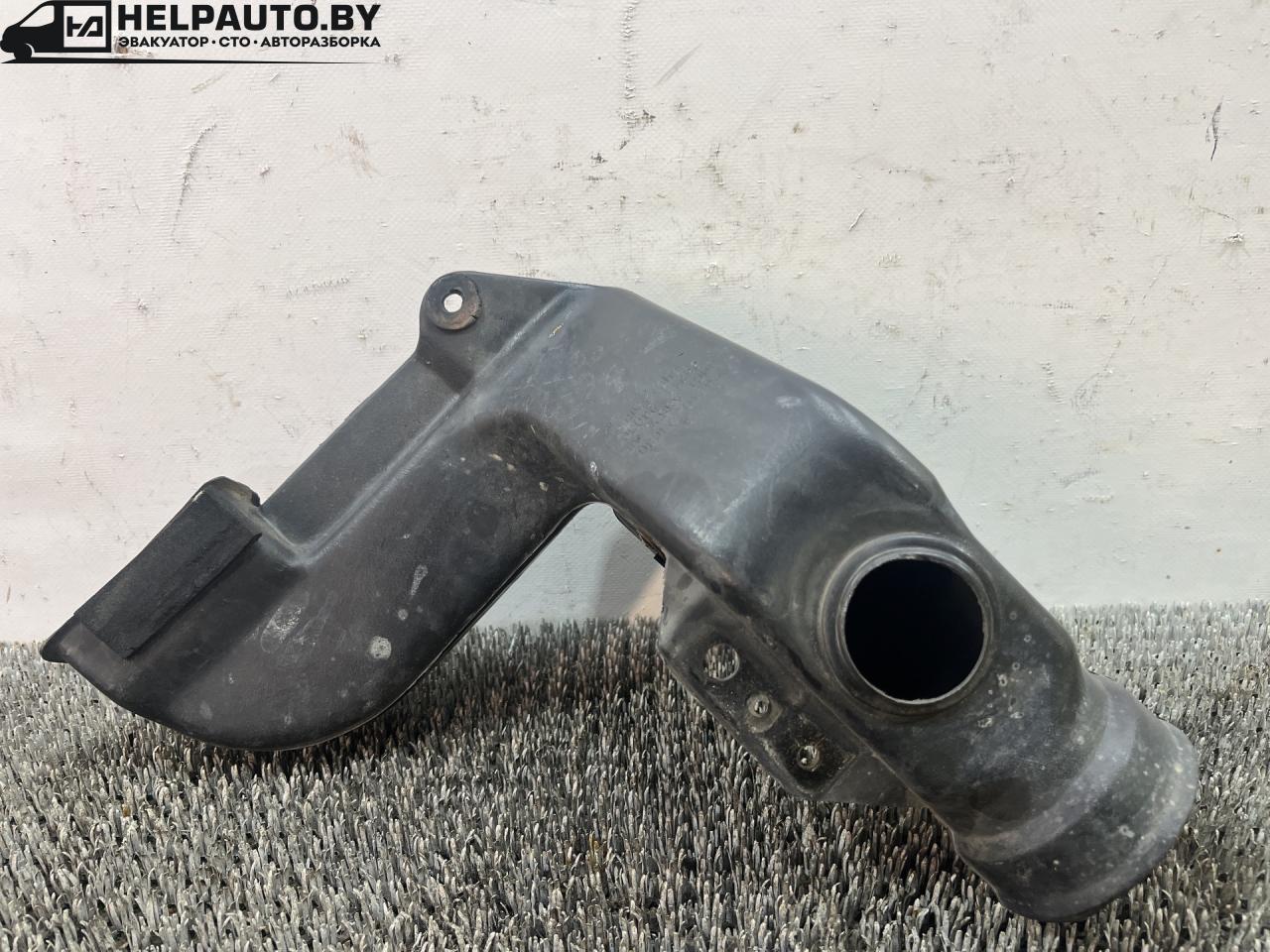 воздухозаборник Hyundai Coupe RD 1998, 2.0 л., бензин, МКПП, бордовый, купе, передний привод, 28191-23001 - фото №1