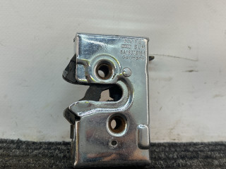 замок двери передней правой Audi 80 B3 89/B3 1991, 1.8 л., бензин, МКПП, серый, седан, передний привод, 993837015A