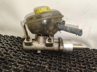 цилиндр тормозной главный Audi 80 8C/B4 1994, 2.0 л., бензин, МКПП, зеленый, седан, передний привод, 4A0611021A