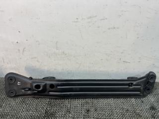 балка подвески передняя (подрамник) Hyundai Coupe RD 1998, 2.0 л., бензин, МКПП, бордовый, купе, передний привод