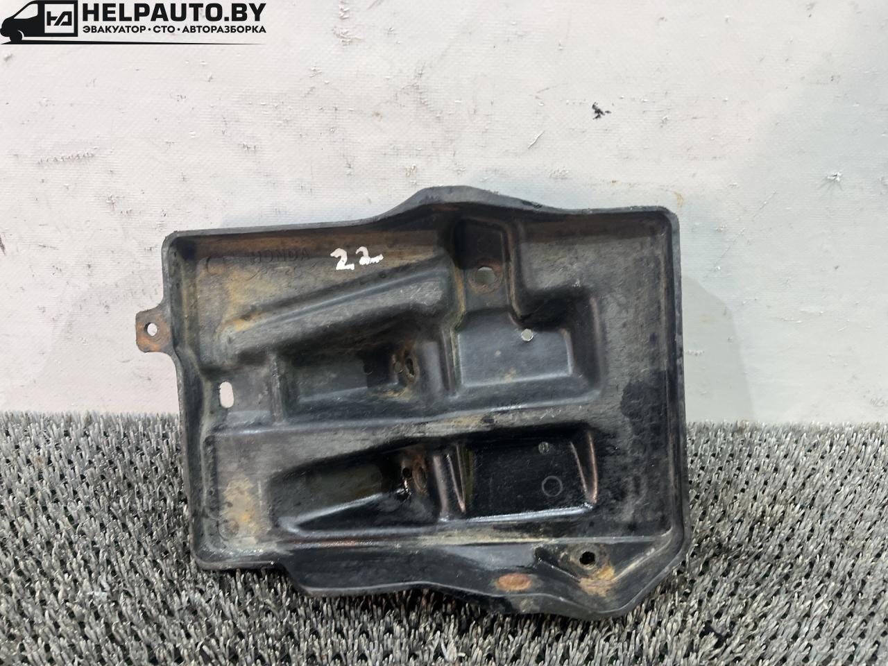 пластик Rover 600 Series 1 поколение 1994, 2.0 л., бензин, МКПП, зелёный, седан, передний привод - фото №1