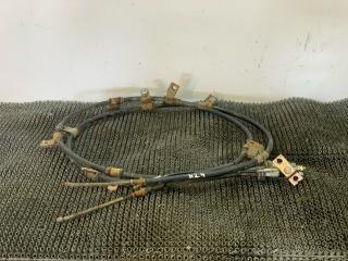 трос ручника Hyundai Santa Fe 1 поколение (SM) 2001, 2.4 л., бензин, МКПП, черный, внедорожник 5 дв., передний привод