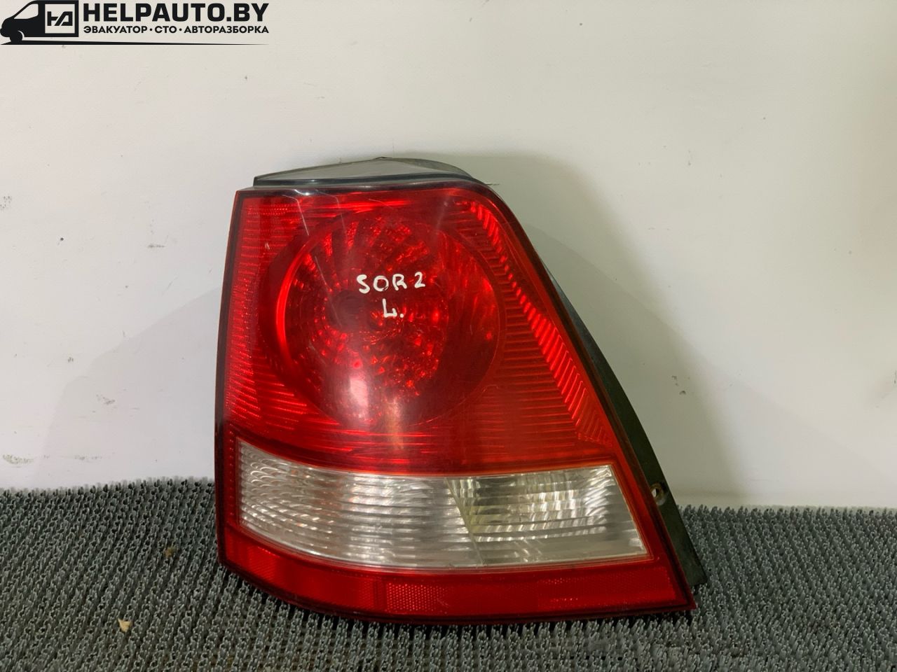 фонарь задний левый Kia Sorento 1 поколение 2005, 2.5 л., D4CB, дизель, МКПП, внедорожник 5 дв. - фото №1