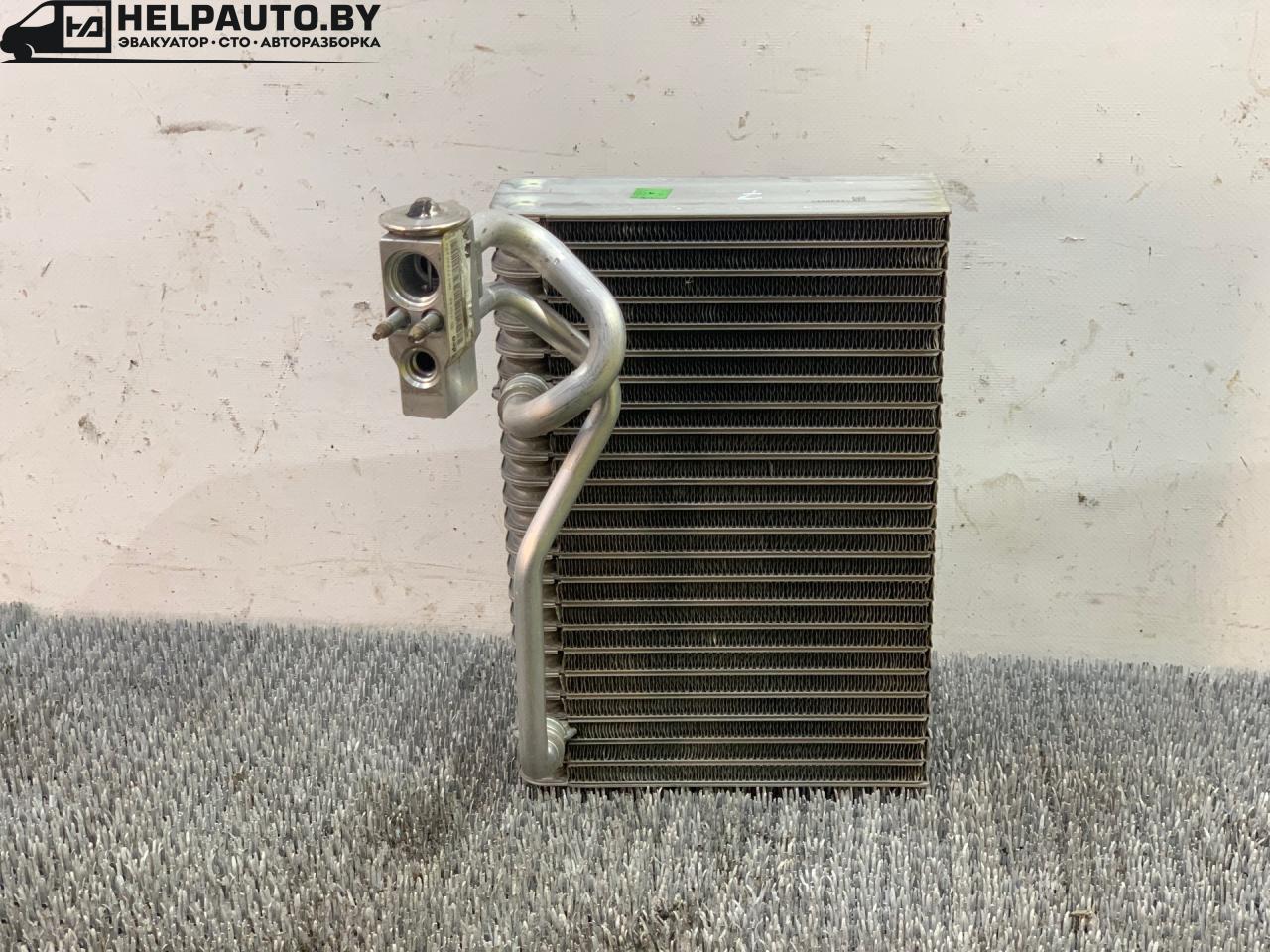 испаритель кондиционера Iran Khodro Samand 1 поколение 2005, 1.8 л., бензин, 5МКПП, серебристый, седан, передний привод - фото №1