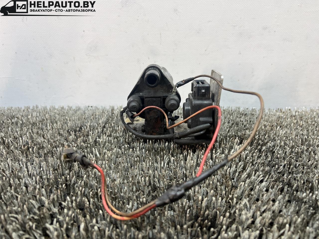 катушка зажигания Audi 100 4A/C4 (1990 - 1994), 2.3 л., бензин, МКПП, передний привод - фото №1