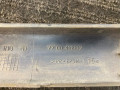 молдинг двери передней левой Renault Laguna 1 поколение [рестайлинг] 2000, 2.0 л., F4R 760, бензин, МКПП, светло бирюзовый, хетчбэк 5 дв., передний привод, 7700411992 - фото №4