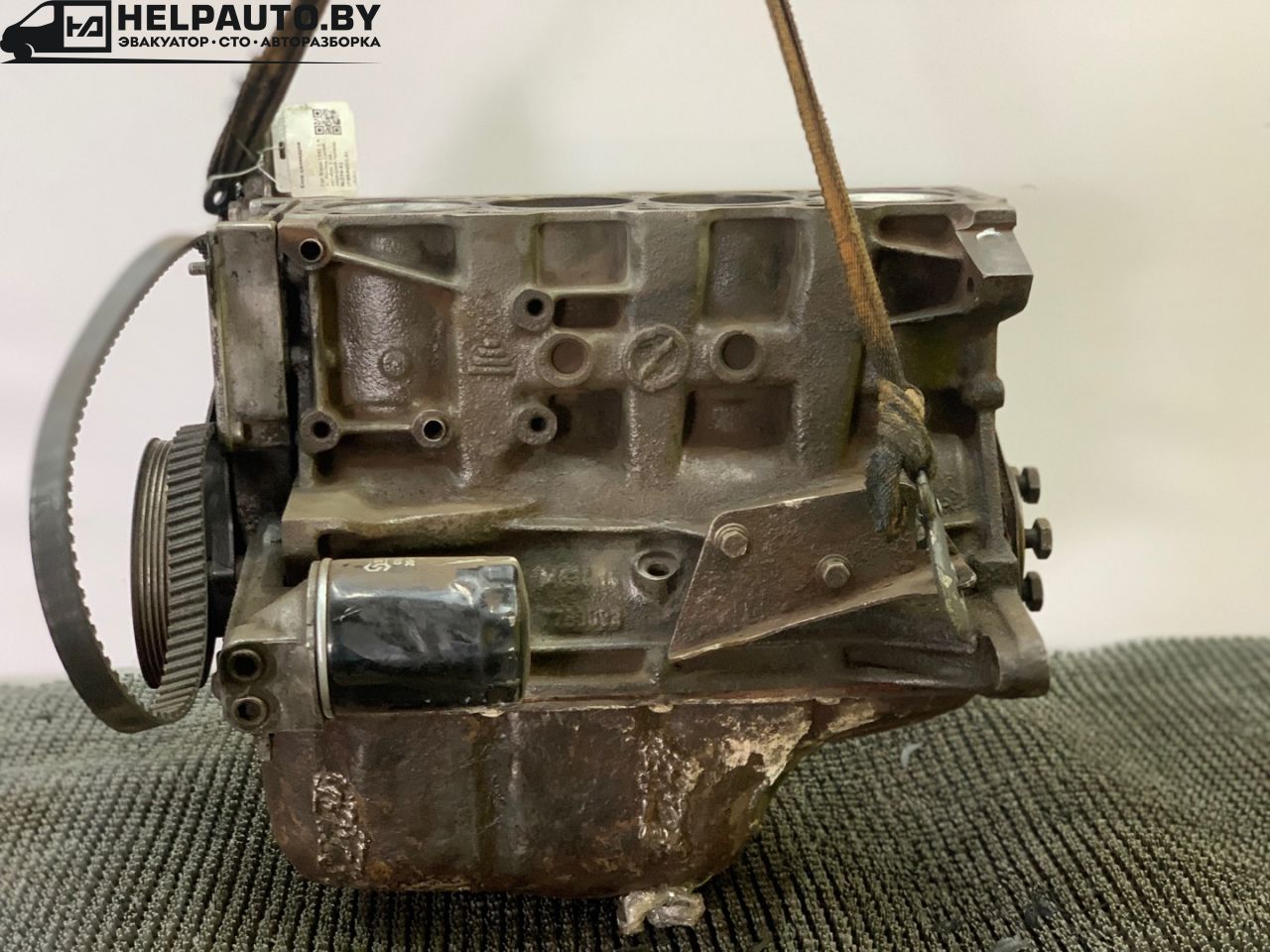 блок цилиндров Fiat Bravo 1 поколение 1997, 1.4 л., бензин, синий, хетчбэк 3 дв., передний привод, 182A3 - фото №1