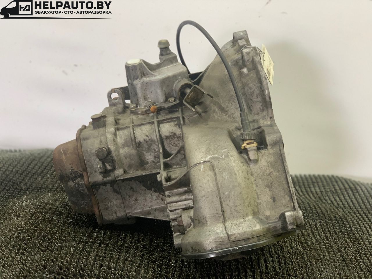 КПП механическая (МКПП) Opel Astra F 1993, 1.6 л., i, бензин, 5МКПП, универсал, передний привод, F17, A177, W418 - фото №1