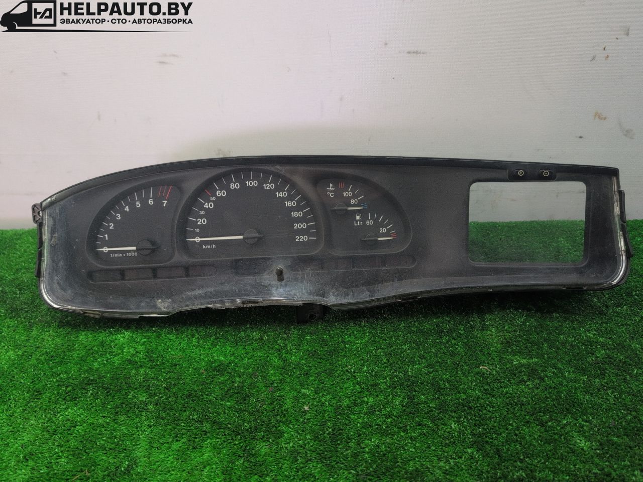 щиток приборов (приборная панель) Opel Vectra B 1998, 1.8 л., бензин, МКПП, универсал, передний привод - фото №1