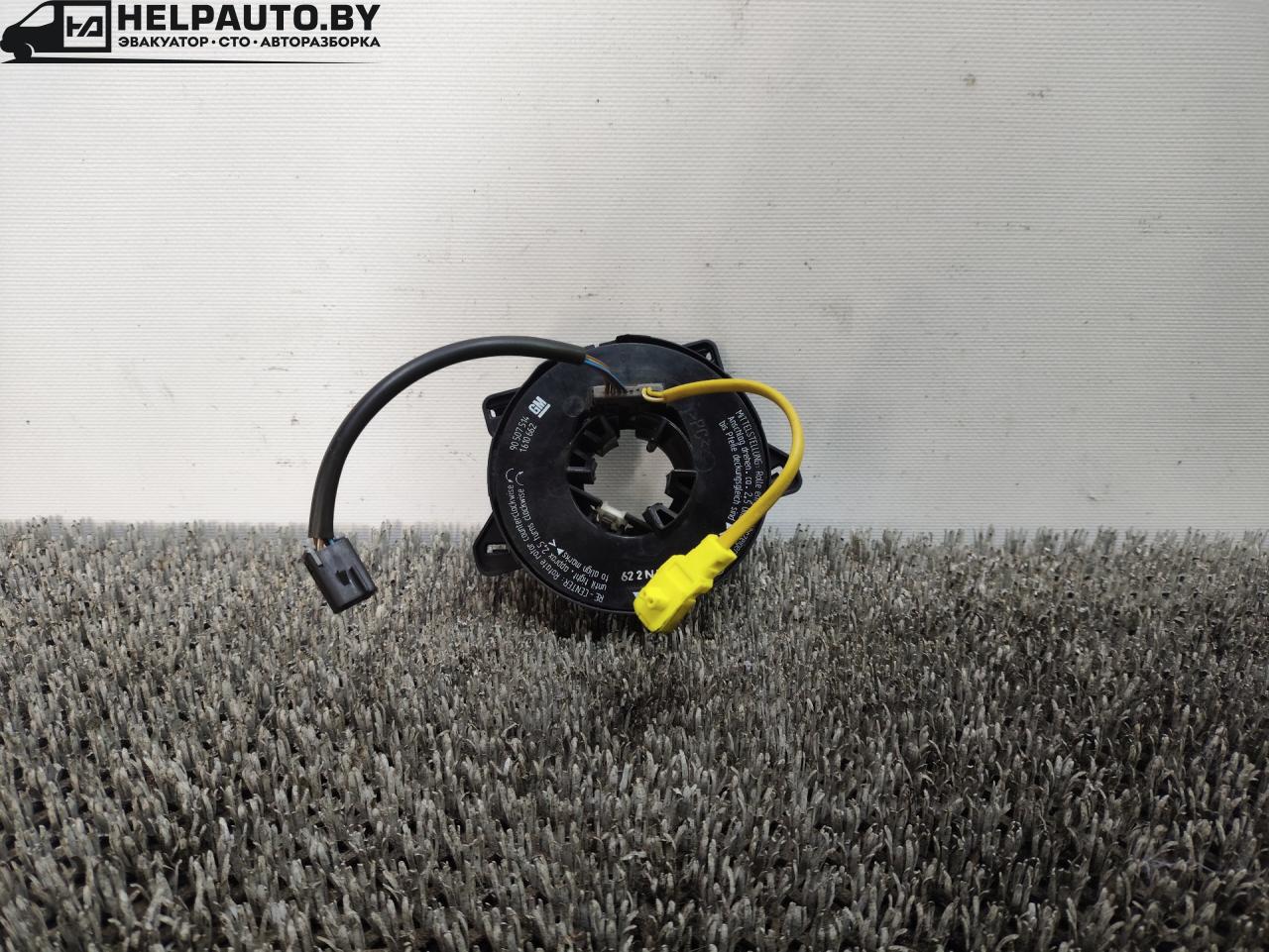 шлейф руля Opel Vectra B 1998, 1.8 л., бензин, МКПП, мокрый асфальт, универсал, 90507514, 1610662, 622N7 - фото №1