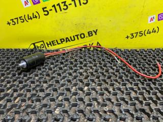 конденсатор катушки зажигания Mercedes-Benz S-Класс W140/C140 [рестайлинг] W140 1994, 3.5 л., дизель, АКПП, фиолетовый, седан, задний привод
