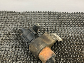 насос антифриза дополнительный Mercedes-Benz C-Класс W202/S202 [рестайлинг] W202 1997, 2.2 л., OM 604.910, дизель, МКПП, темно зеленный металлик, седан, задний привод