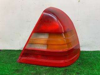 фонарь задний правый Mercedes-Benz C-Класс W202/S202 1995, 1.8 л., бензин, 5МКПП, красный, седан, задний привод