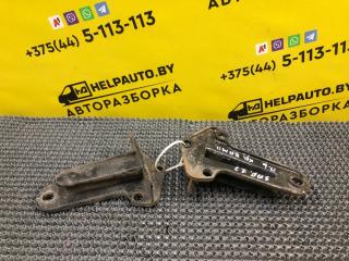 крепление бампера Renault Safrane 1 поколение 1994, 2.2 л., J7T 760, бензин, 5МКПП, черный, хетчбэк 5 дв., передний привод