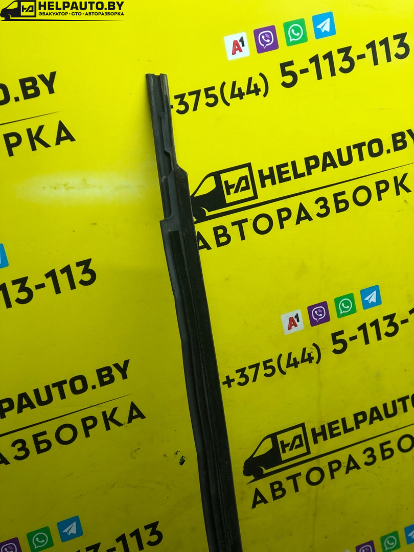 Молдинг стекла двери задней правой наружный Geely MK 1 поколение 2012, 1.5 л., MR479QA, бензин, 5МКПП, черный, седан, передний привод - фото №1