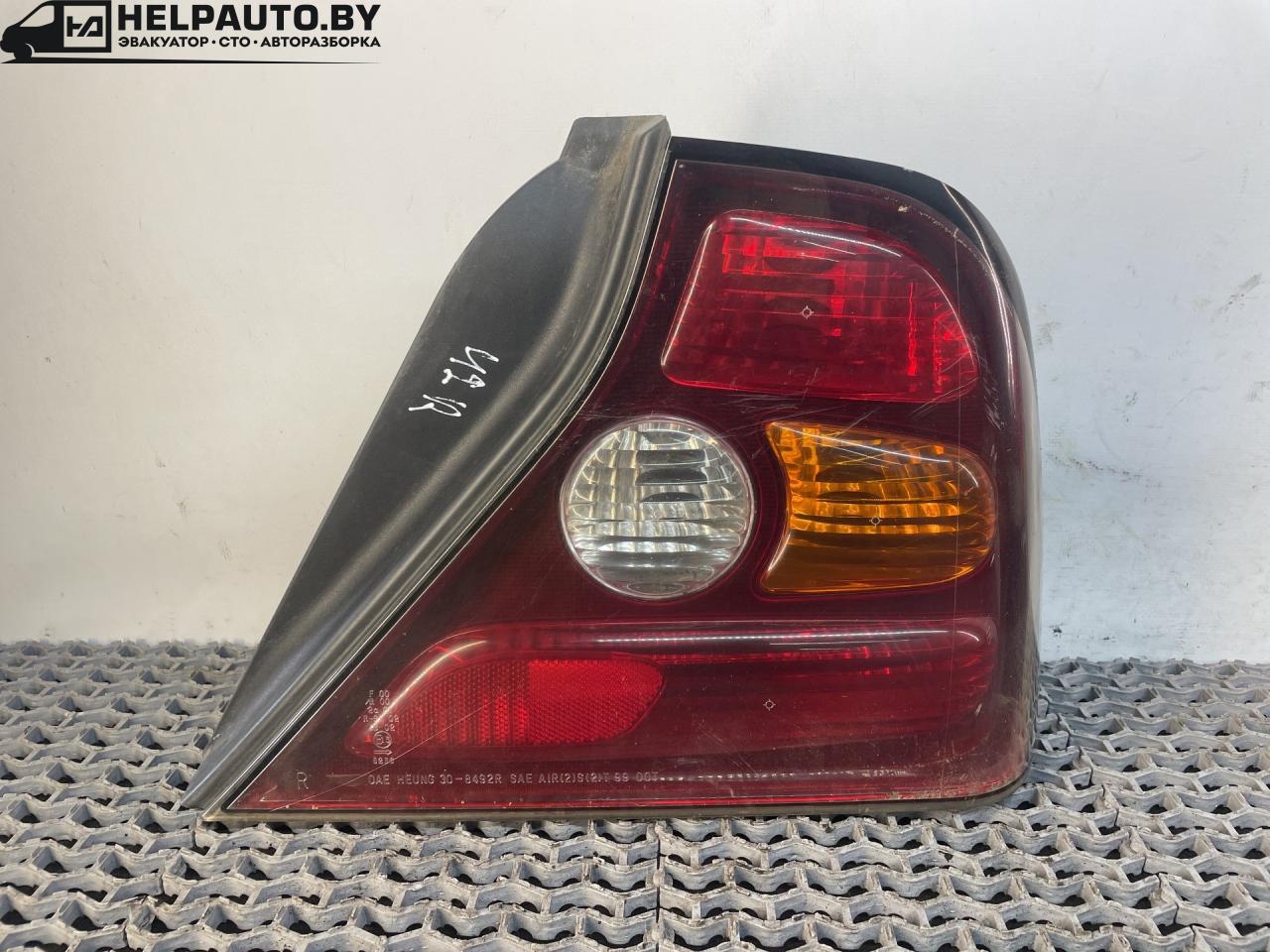 фонарь задний правый Daewoo Evanda 1 поколение V200 2003, 2.0 л., i, X 20 SED, бензин, МКПП, берюзовый, седан, передний привод - фото №1
