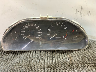 щиток приборов (приборная панель) Nissan Maxima A32 2000, 3.0 л., VQ30DE, бензин, МКПП, бордовый, седан