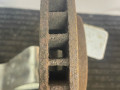 диск тормозной передний Toyota Carina E 1 поколение T190 1997, 2.0 л., дизель, МКПП, зеленый, седан - фото №4