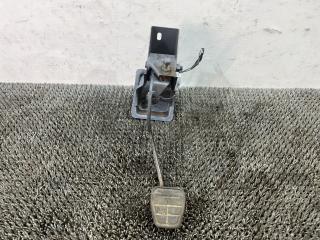 педаль сцепления Hyundai Coupe RD 1998, 2.0 л., бензин, МКПП, бордовый, купе, передний привод