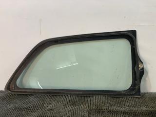 стекло кузовное боковое левое Mazda 323 6 поколение 1998, 1.5 л., бензин, МКПП, синий, хетчбэк 3 дв., передний привод