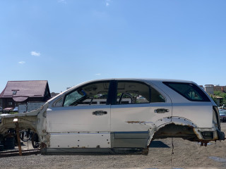 часть кузова (вырезанный элемент) Kia Sorento 1 поколение 2004, 2.5 л., CRDi, D4CB, дизель, АКПП, серебристый, внедорожник 5 дв., полный подключаемый привод