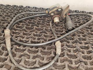 датчик ABS Mercedes-Benz E-Класс W124 [рестайлинг] 1993, 2.3 л., бензин, МКПП, синий, седан, задний привод, 0265001283, 0025457826