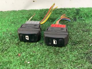 кнопка стеклоподъемника переднего левого Citroen Xsara Picasso 1 поколение 2002, 2.0 л., бензин, МКПП, серый, передний привод