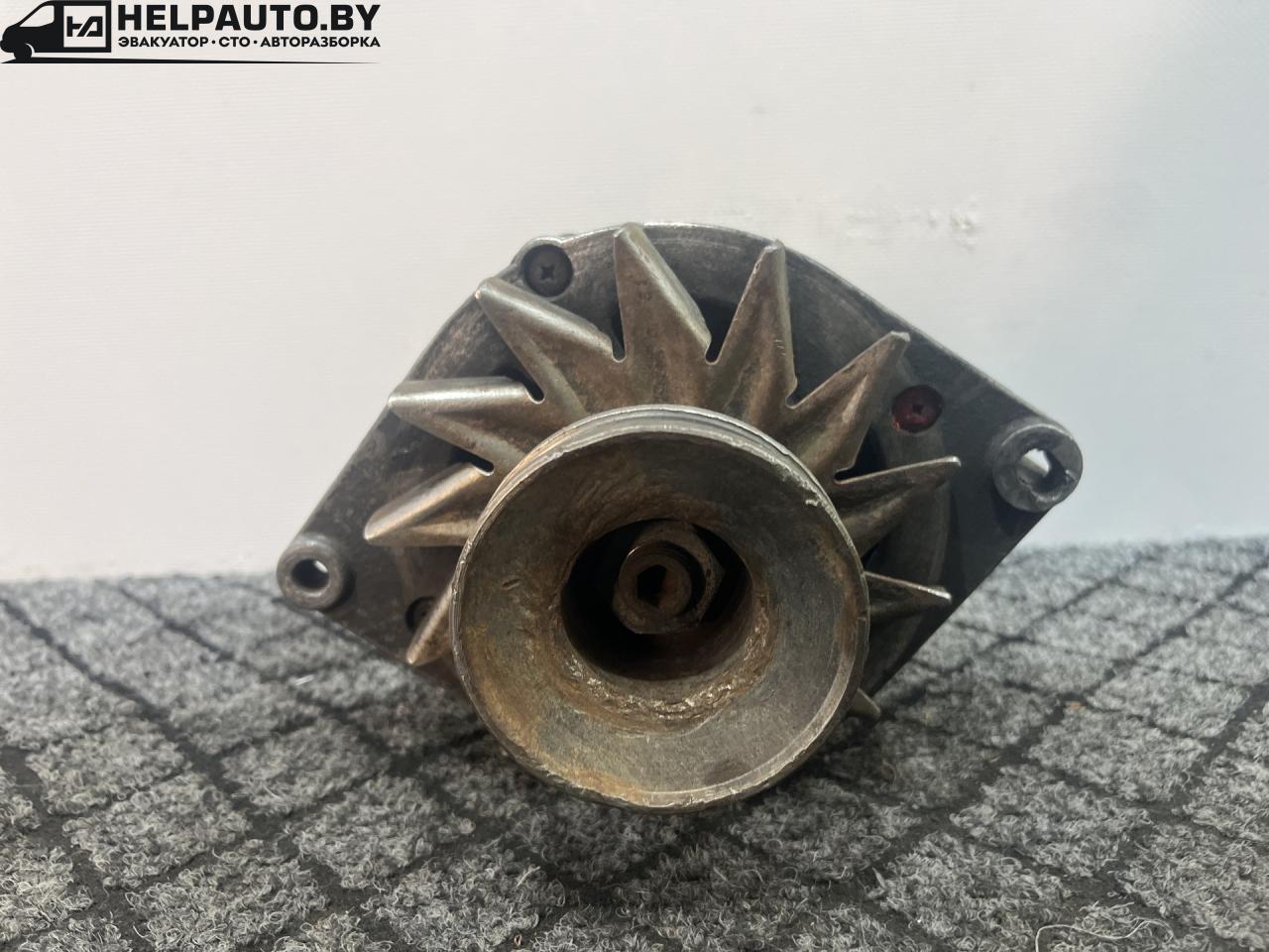 генератор Audi 100 С3 (1982 - 1988), 1.8 л., бензин, МКПП, передний привод - фото №1