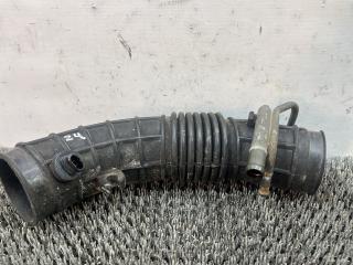 патрубок воздушного фильтра Suzuki Baleno 1 поколение 2002, 1.5 л., бензин, МКПП, чёрный, седан