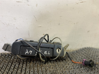 ручка наружная Audi A4 B5 1999, 1.8 л., бензин, АКПП, черный, универсал, передний привод