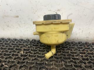 бачок гидроусилителя Volvo 460 1 поколение 1993, 2.0 л., бензин, МКПП, зелёный, седан, передний привод, 448425