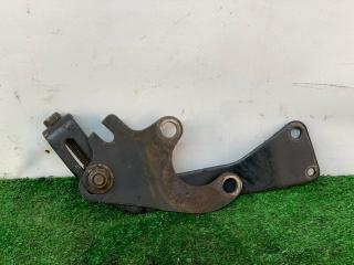 кронштейн гидроусилителя Nissan Primera P10 1994, 1.6 л., бензин, МКПП, синий, седан, 54203122, 4911076J00