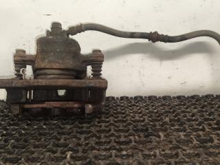 суппорт передний правый Suzuki Baleno 1 поколение 2002, 1.5 л., бензин, МКПП, чёрный, седан