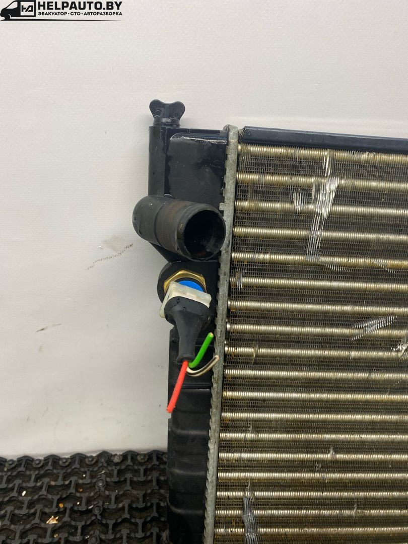 радиатор (основной) Iran Khodro Samand 1 поколение 2009, 1.8 л., бензин, МКПП, серебристый, седан, передний привод - фото №1