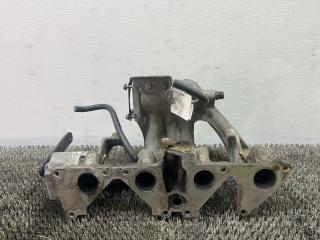 коллектор впускной Opel Omega B 1998, 2.0 л., бензин, 5МКПП, красный, универсал, задний привод