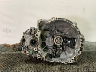 КПП механическая (МКПП) Mazda 626 GF [рестайлинг] GF 1999, 1.8 л., i, бензин, МКПП, бежевый, седан, передний привод, G564