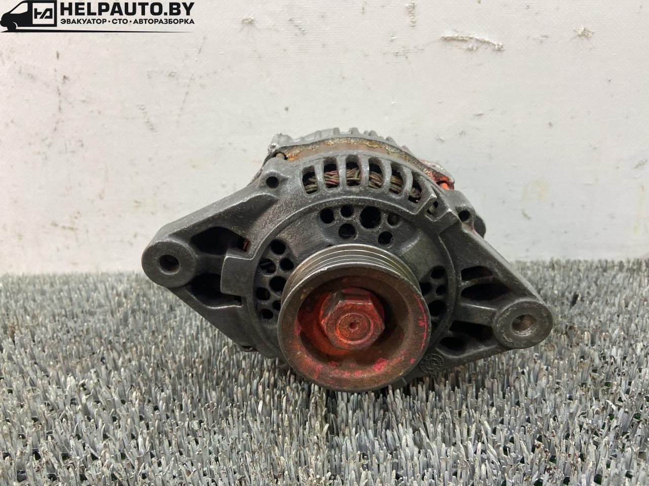 генератор Nissan Primera P10 1995 - фото №1