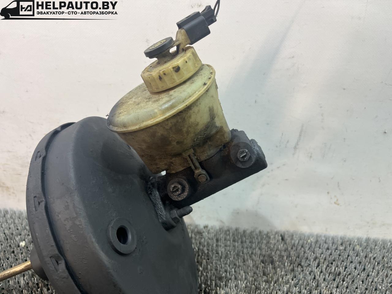 цилиндр тормозной главный Volkswagen Golf 3 поколение 1995, 1.9 л., AEY, дизель, МКПП, белый, универсал, передний привод - фото №1