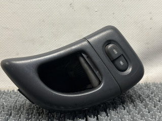 кнопка (выключатель) Renault Laguna 1 поколение [рестайлинг] 2000, 2.0 л., F4R 760, бензин, МКПП, светло бирюзовый, хетчбэк 5 дв., передний привод