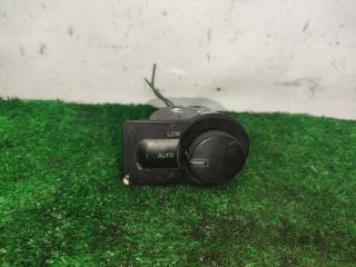 переключатель полного привода Hyundai Terracan 1 поколение 2003, 2.5 л., D4BH, дизель, АКПП, серебристый, внедорожник 5 дв., полный подключаемый привод