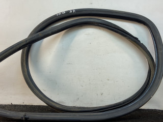 уплотнитель двери Iran Khodro Samand 1 поколение 2009, 1.8 л., бензин, МКПП, серебристый, седан, передний привод