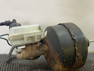 цилиндр тормозной главный Renault Laguna 1 поколение [рестайлинг] 2000, 2.0 л., F4R 760, бензин, МКПП, хетчбэк 5 дв., 770041704444