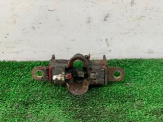 замок капота Mercedes-Benz C-Класс W202/S202 1995, 1.8 л., бензин, 5МКПП, красный, седан, задний привод