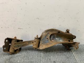 рычаг передний левый Nissan Primera P11 1998, 2.0 л., SR20DE, бензин, 5МКПП, серебристый, седан, передний привод