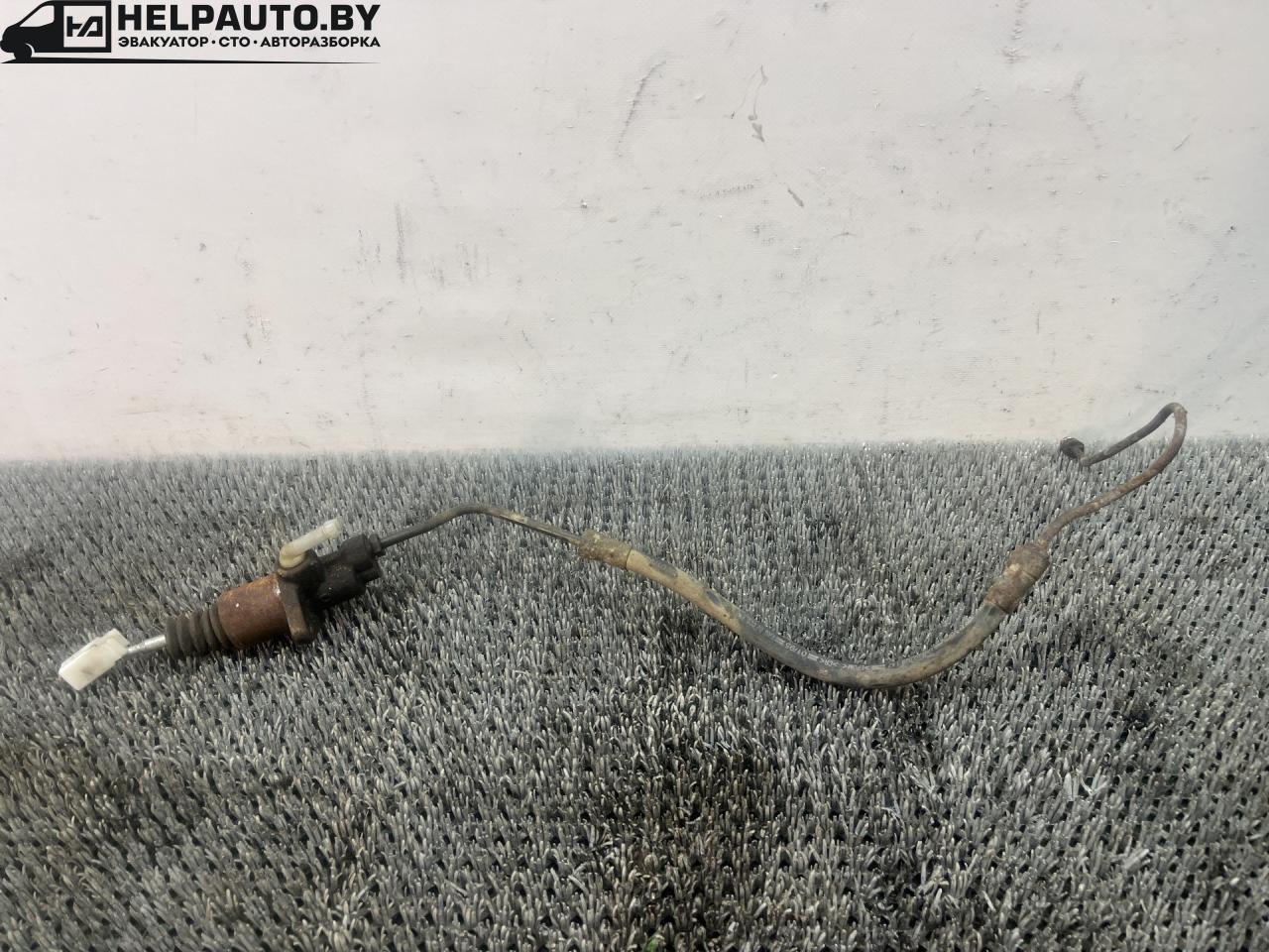 цилиндр сцепления главный Volkswagen Golf 3 поколение 1995, 1.9 л., AEY, дизель, МКПП, белый, универсал, передний привод, 301706 - фото №1