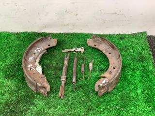 механизм развода задних тормозных колодок Renault Scenic 1 поколение 1997, 1.9 л., F8Q 786, дизель, МКПП, серый, передний привод