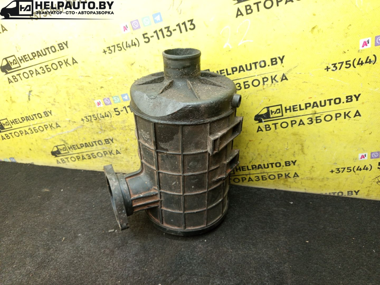 корпус воздушного фильтра Renault Scenic 1 поколение 1998, 1.9 л., F9Q 716, дизель, МКПП, синий, минивэн, передний привод - фото №1