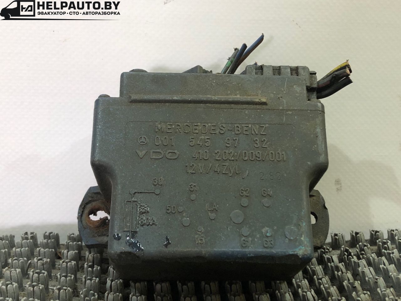 реле накала свечей Mercedes-Benz W123 1 поколение 1983, 2.0 л., дизель, МКПП, седан, 0015459732 - фото №1